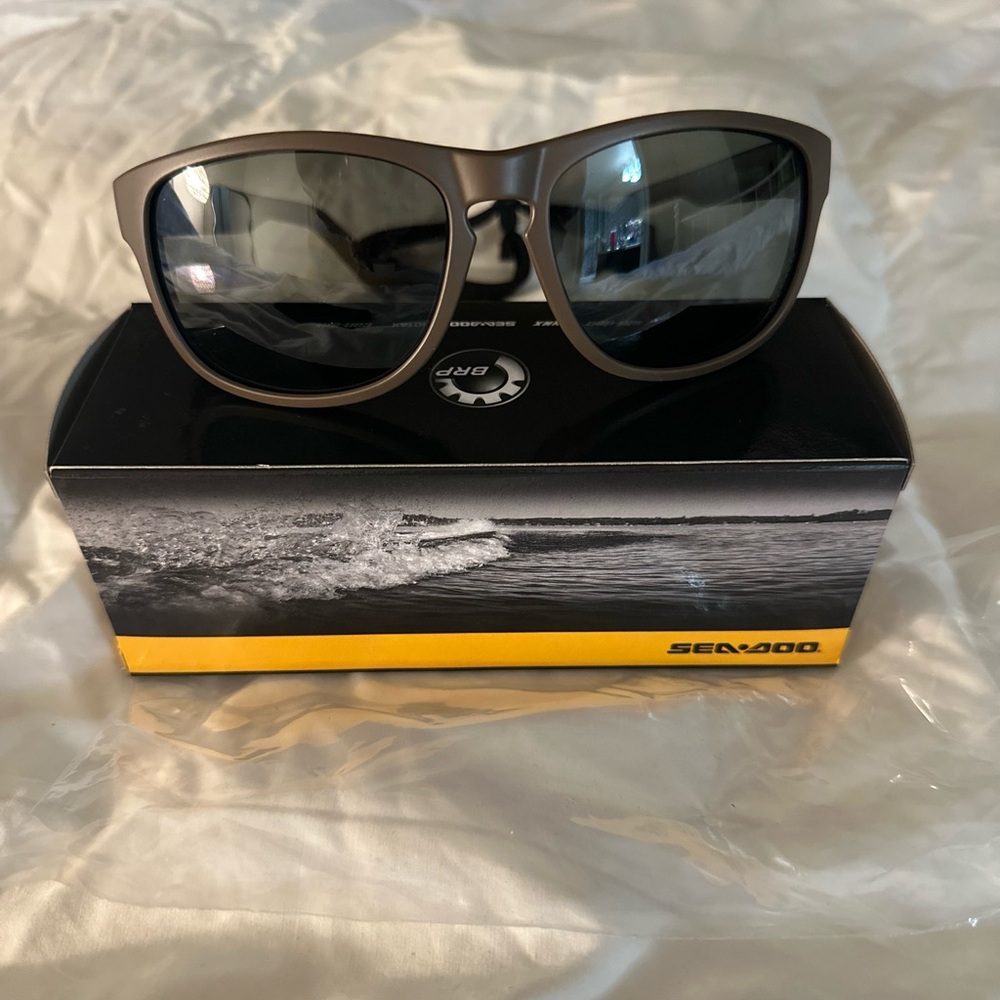 Unisex Stylish Black Sunglasses